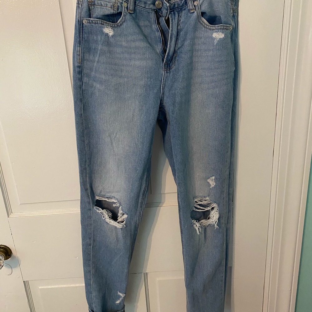 American Eagle Mom Jeans